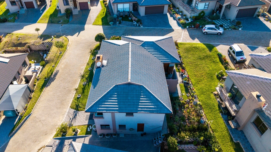 4 Bedroom Property for Sale in Seemeeu Park Western Cape